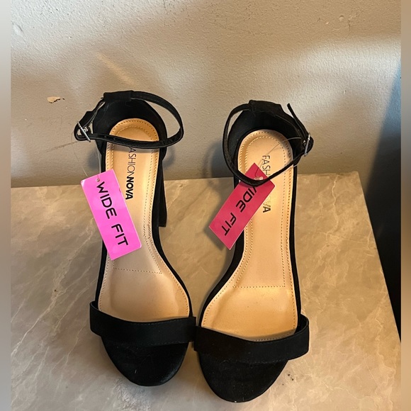 Size 7 WIDE - Fashion Nova - Your Biggest Fan Heels - Black - Picture 3 of 9
